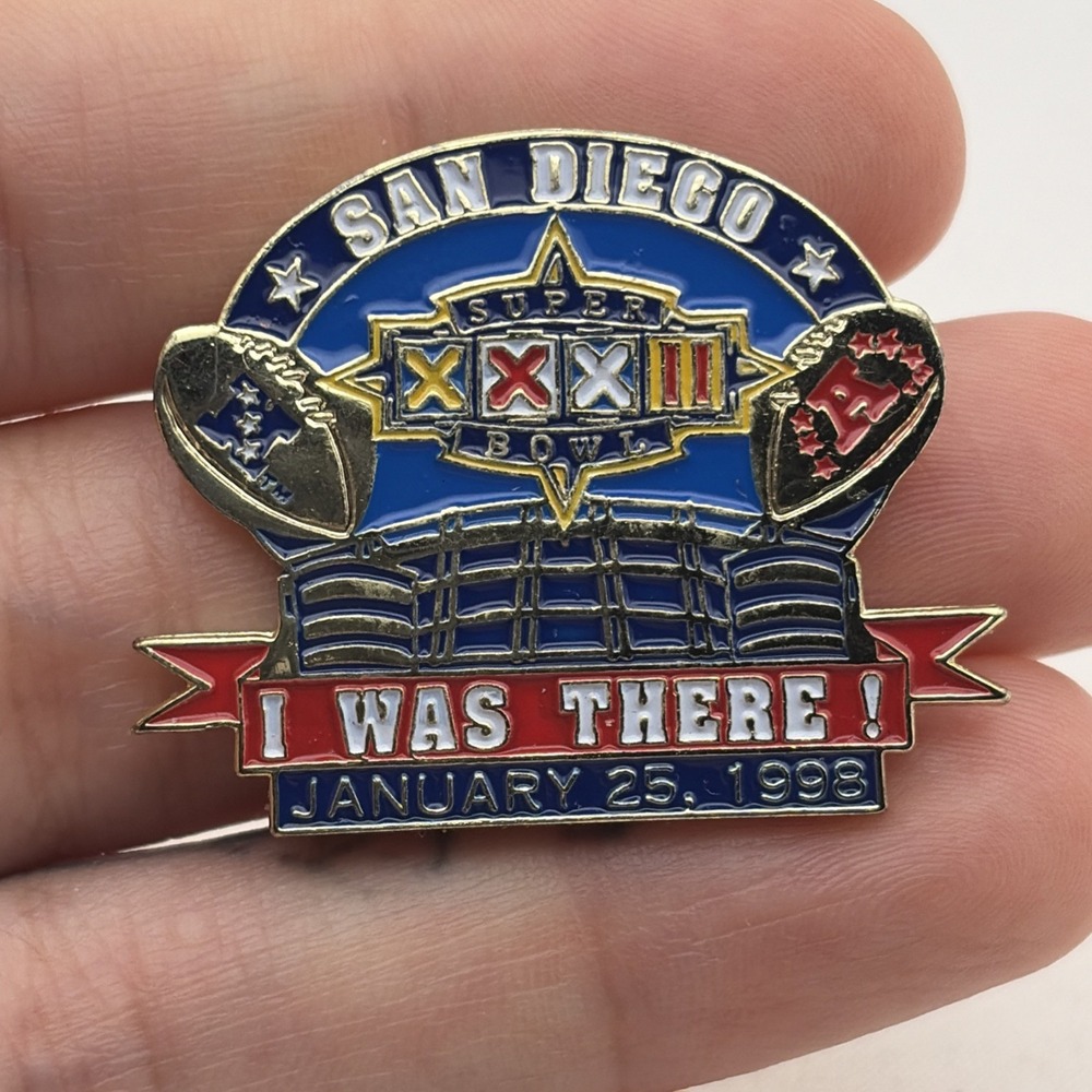 Super Bowl XXXII Broncos Packers I Was There San Diego NFL Lapel Hat Pin